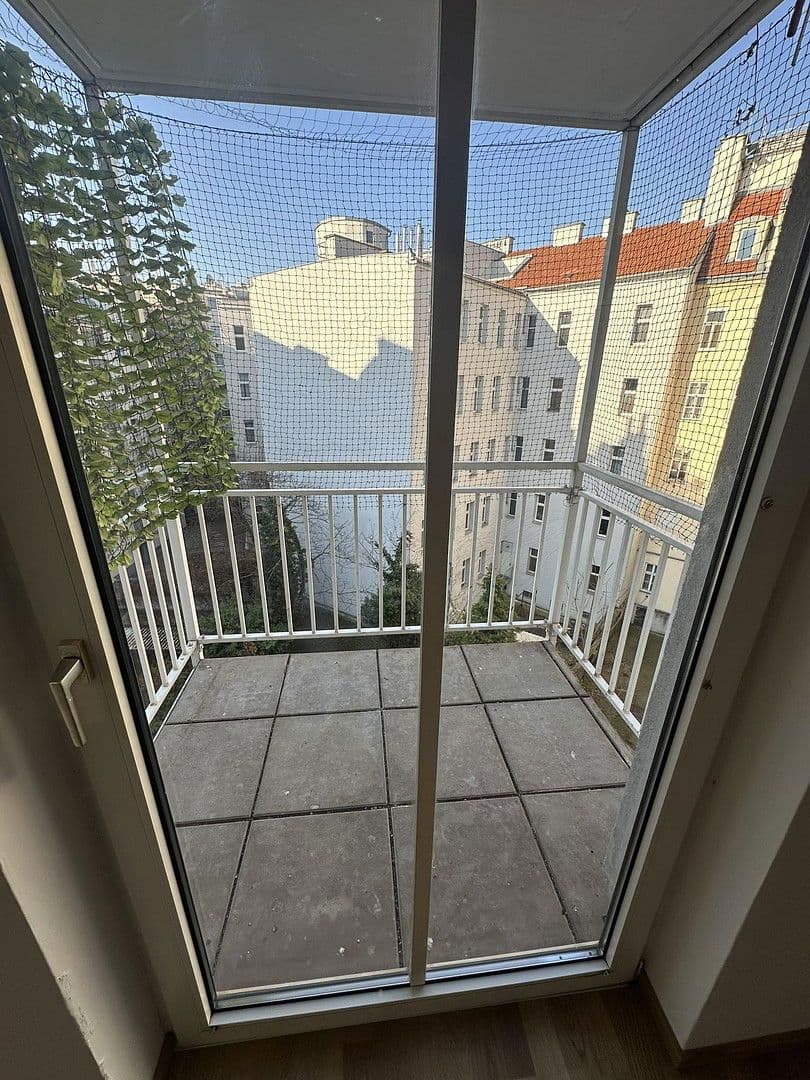 Pronájem bytu 1+1 27 m², Spittelauer Lände 9, Wien, Wien Pronájem bytu 1+1 27 m², Spittelauer Lände 9, Wien, Wien