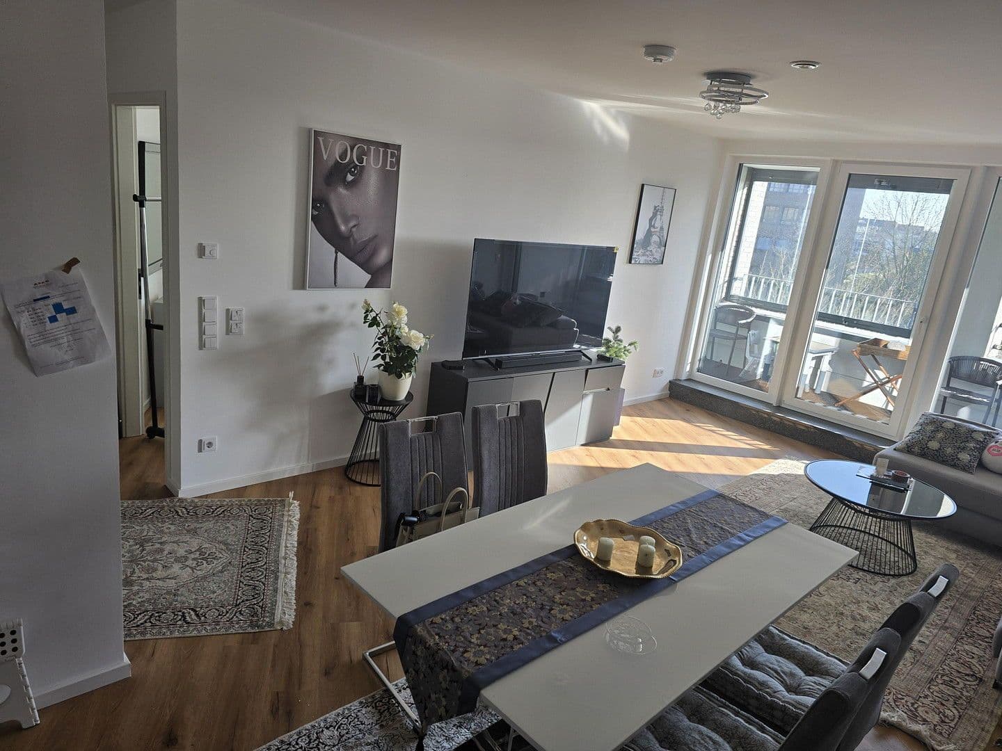 Pronájem bytu 2+kk 68 m², Frankfurt am Main, Hessen Pronájem bytu 2+kk 68 m², Frankfurt am Main, Hessen