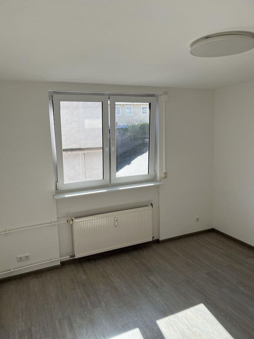 Pronájem bytu 1+1 20 m², Mainz, Porýní-Falc Pronájem bytu 1+1 20 m², Mainz, Porýní-Falc