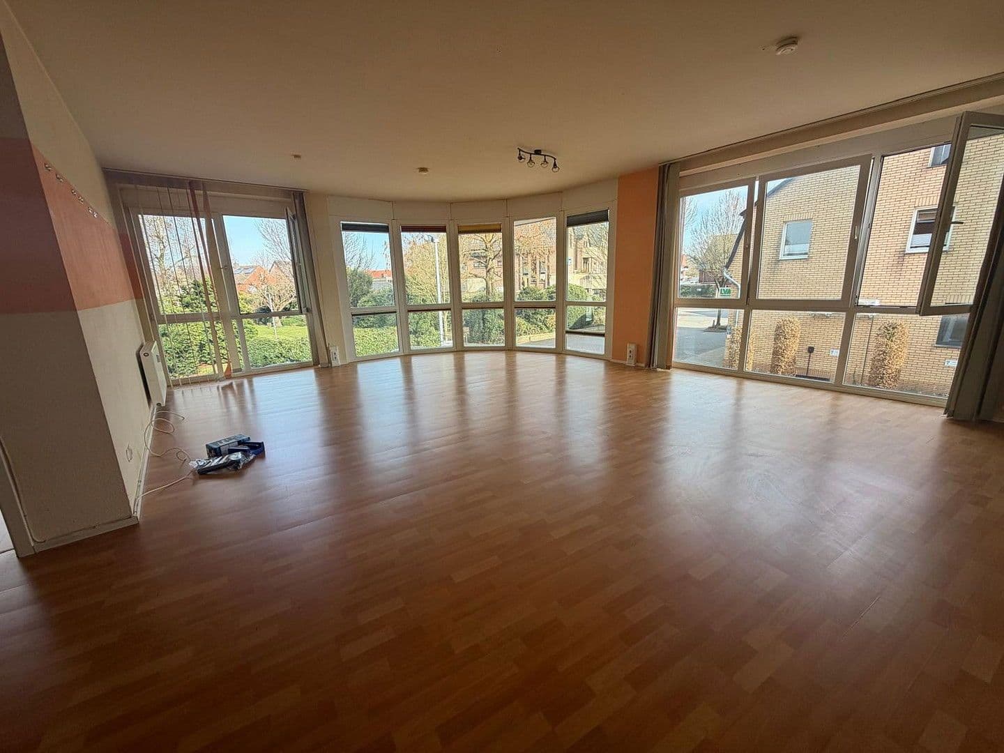 Pronájem bytu 2+1 72 m², Bahnhofstraße 10, Hörstel, Severní Porýní-Vestfálsko Pronájem bytu 2+1 72 m², Bahnhofstraße 10, Hörstel, Severní Porýní-Vestfálsko