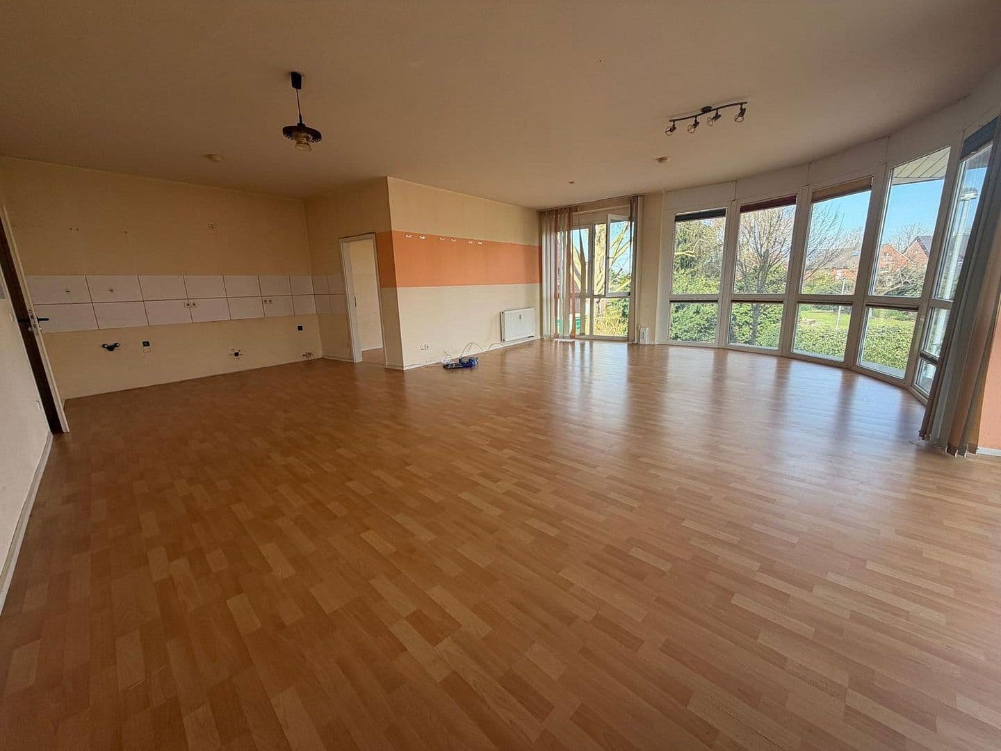 Pronájem bytu 2+1 72 m², Bahnhofstraße 10, Hörstel, Severní Porýní-Vestfálsko Pronájem bytu 2+1 72 m², Bahnhofstraße 10, Hörstel, Severní Porýní-Vestfálsko