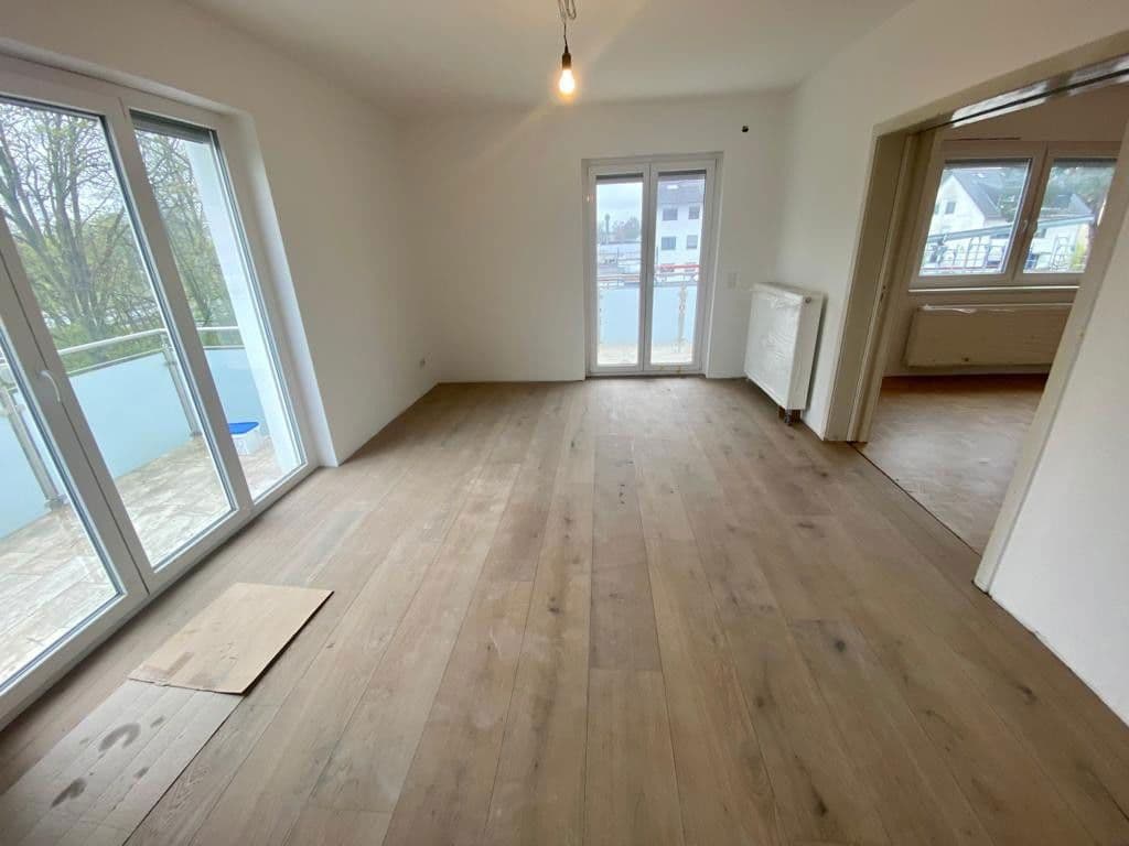 Pronájem bytu 4+1 95 m², Mannheim, Bádensko-Württembersko Pronájem bytu 4+1 95 m², Mannheim, Bádensko-Württembersko