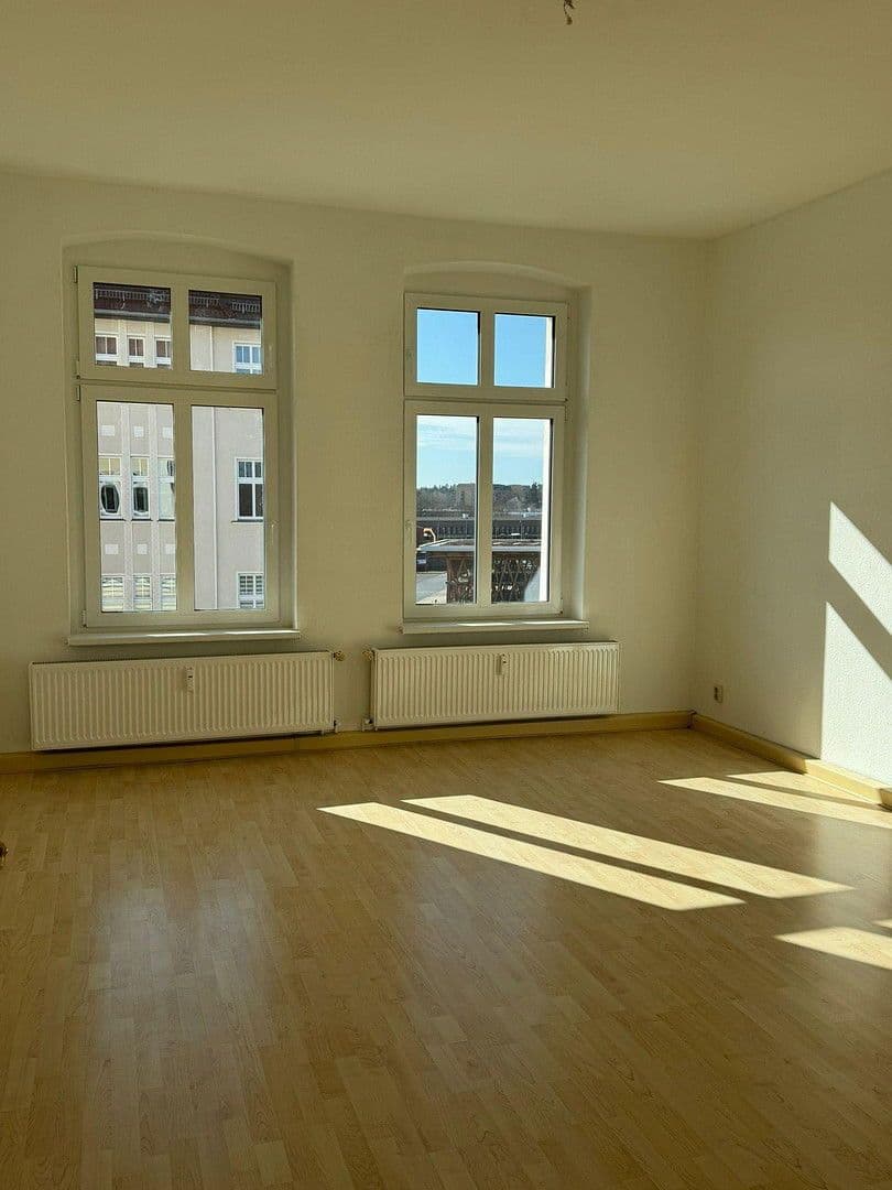 Pronájem bytu 4+1 105 m², Eisenbahnstraße 46, Eberswalde, Braniborsko Pronájem bytu 4+1 105 m², Eisenbahnstraße 46, Eberswalde, Braniborsko