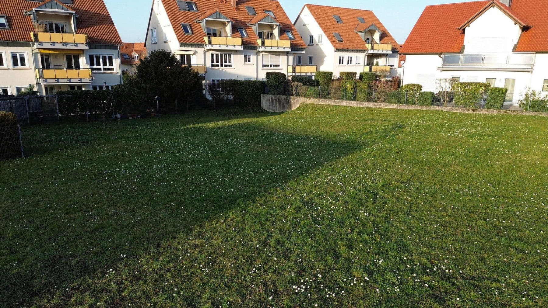 Prodej pozemku 687 m², Silvanerweg 5, Bad Dürkheim, Porýní-Falc Prodej pozemku 687 m², Silvanerweg 5, Bad Dürkheim, Porýní-Falc
