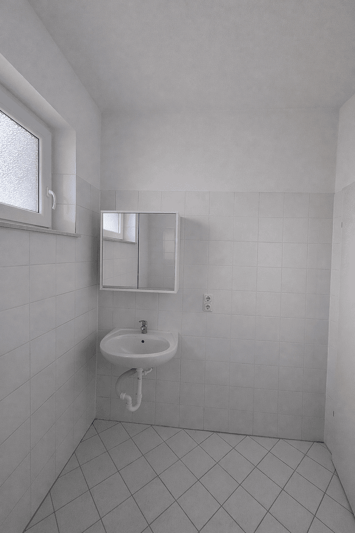 Pronájem bytu 1+1 45 m², Siegener Str. 55, Frankfurt am Main, Hessen Pronájem bytu 1+1 45 m², Siegener Str. 55, Frankfurt am Main, Hessen