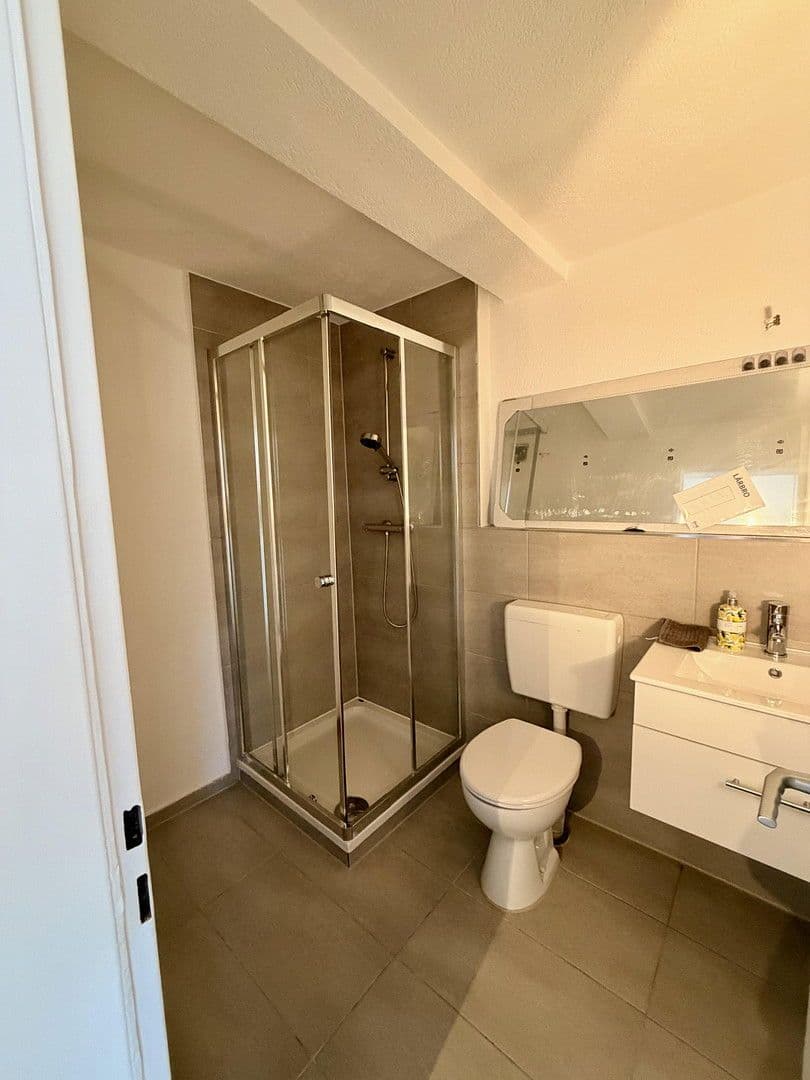 Pronájem bytu 3+1 65 m², Hannover, Dolní Sasko Pronájem bytu 3+1 65 m², Hannover, Dolní Sasko