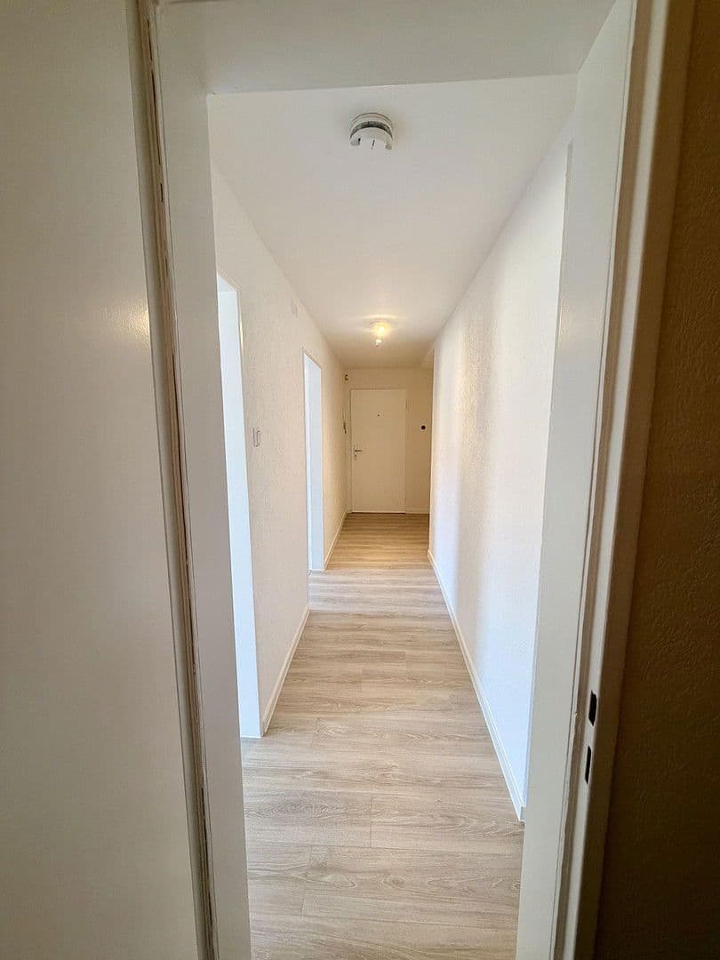 Pronájem bytu 3+1 65 m², Hannover, Dolní Sasko Pronájem bytu 3+1 65 m², Hannover, Dolní Sasko