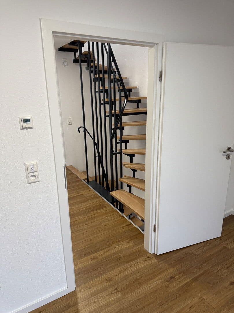 Pronájem domu 160 m², pozemek 160 m², Rankackerweg 38A, Freiburg im Breisgau, Bádensko-Württembersko Pronájem domu 160 m², pozemek 160 m², Rankackerweg 38A, Freiburg im Breisgau, Bádensko-Württembersko