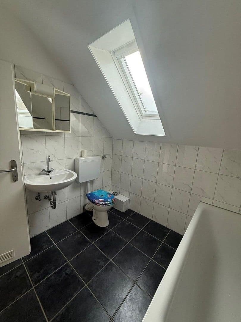 Pronájem bytu 2+1 63 m², Grendtor 14, Essen-Steele, Severní Porýní-Vestfálsko Pronájem bytu 2+1 63 m², Grendtor 14, Essen-Steele, Severní Porýní-Vestfálsko