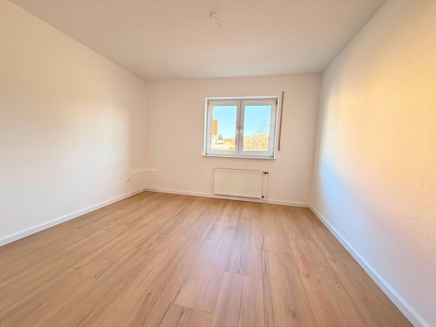 Pronájem bytu 2+1 58 m², Kleinwallstadt, Bavorsko Pronájem bytu 2+1 58 m², Kleinwallstadt, Bavorsko