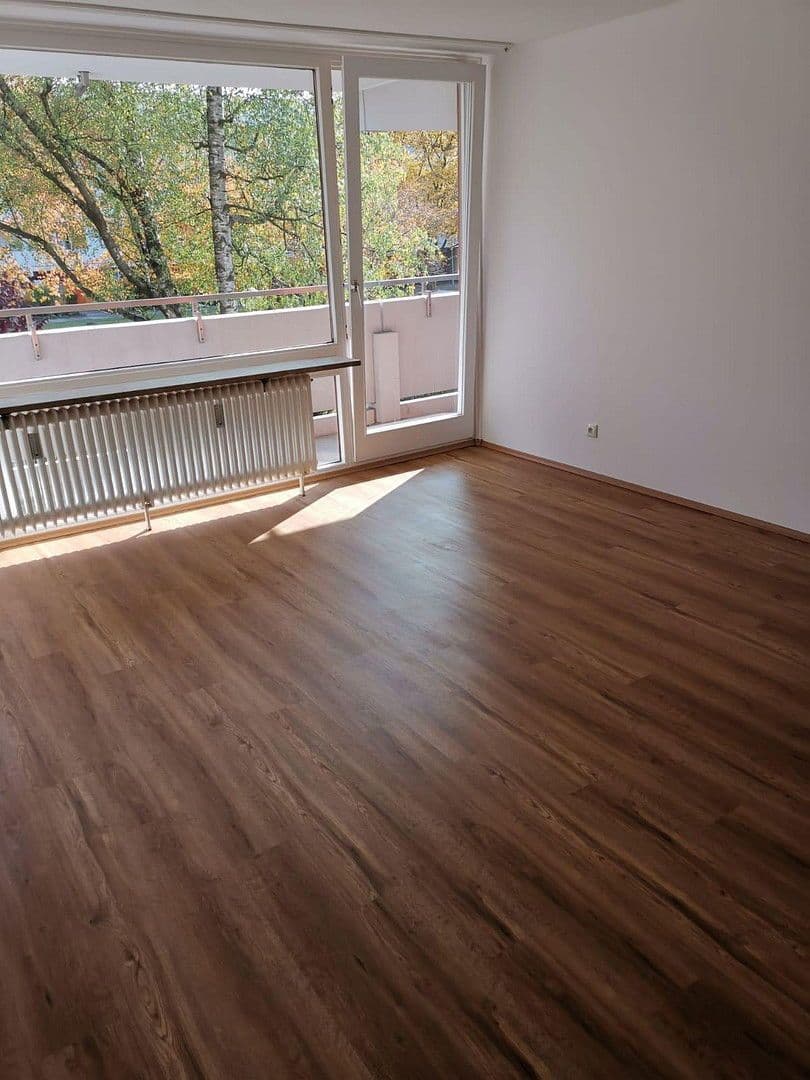Prodej bytu 2+1 58 m², Siriusstrasse.2, Unterschleißheim, Bavorsko Prodej bytu 2+1 58 m², Siriusstrasse.2, Unterschleißheim, Bavorsko