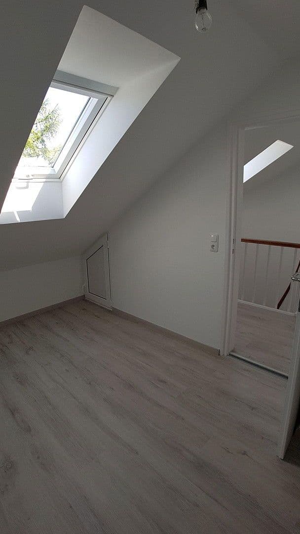 Prodej domu 100 m², pozemek 105 m², München, Bavorsko Prodej domu 100 m², pozemek 105 m², München, Bavorsko