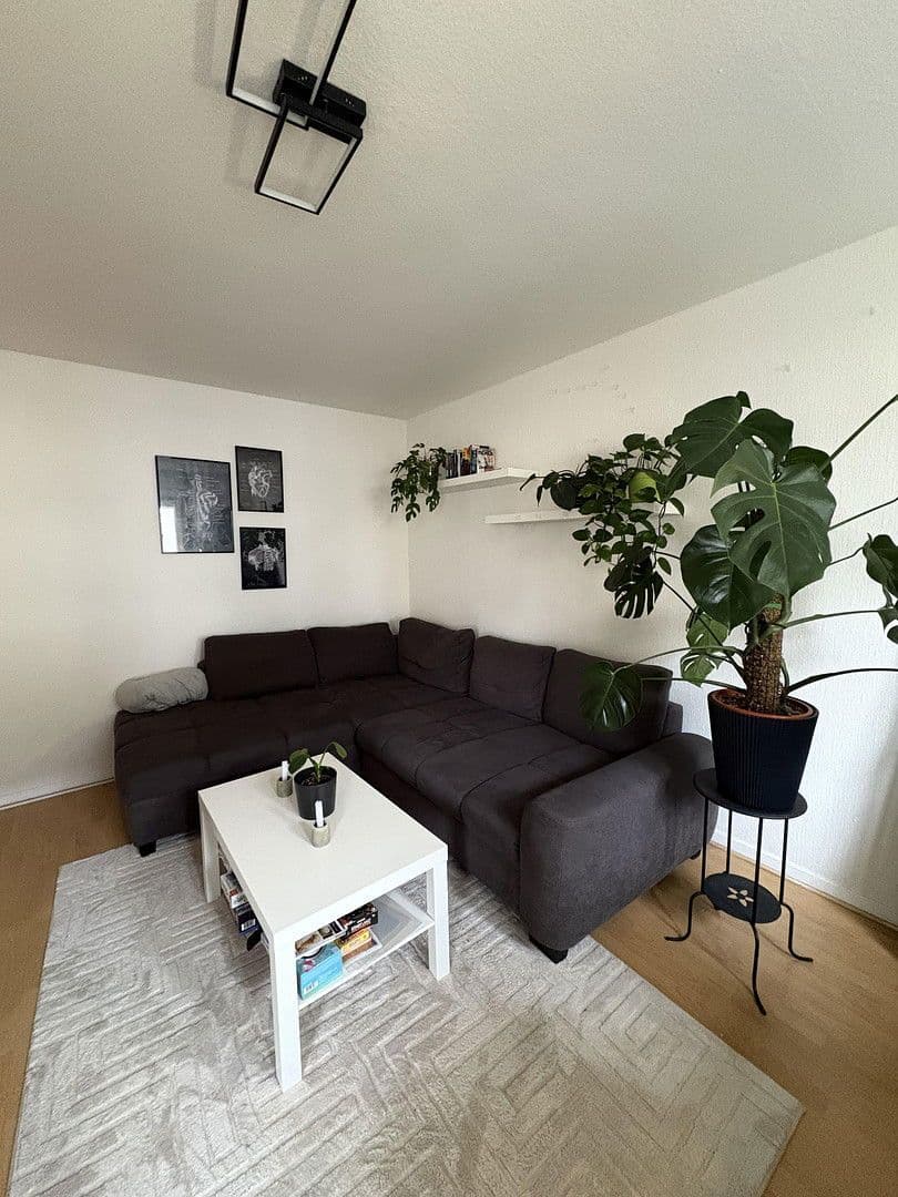 Pronájem bytu 2+1 38 m², Dielingerstr. 15/16, Osnabrück, Dolní Sasko Pronájem bytu 2+1 38 m², Dielingerstr. 15/16, Osnabrück, Dolní Sasko