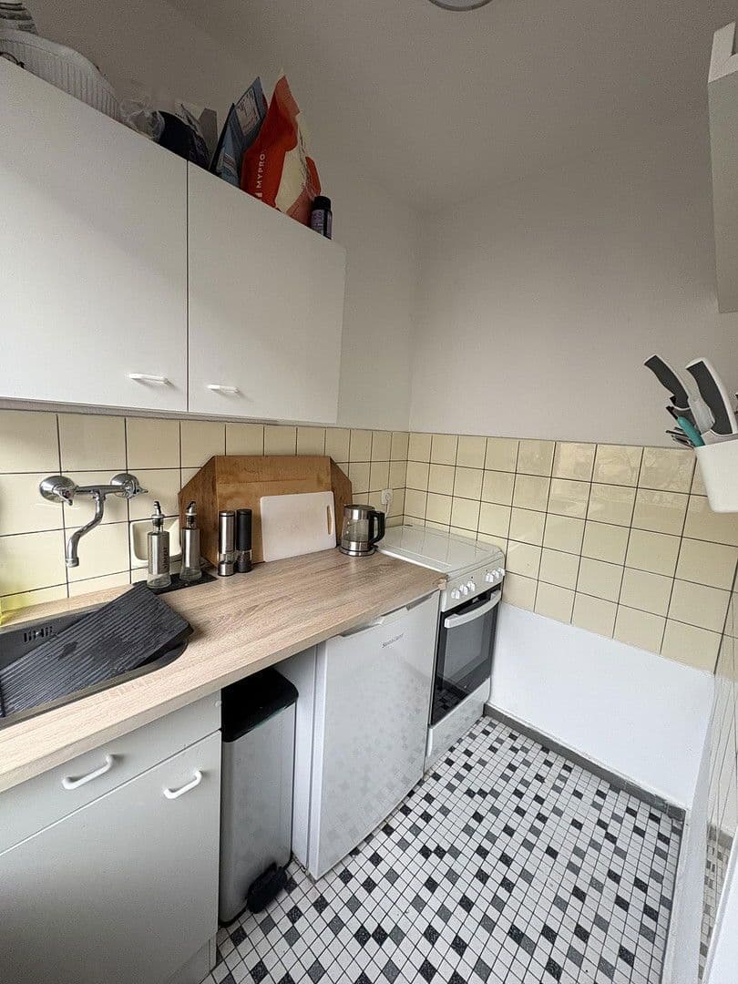 Pronájem bytu 2+1 38 m², Dielingerstr. 15/16, Osnabrück, Dolní Sasko Pronájem bytu 2+1 38 m², Dielingerstr. 15/16, Osnabrück, Dolní Sasko