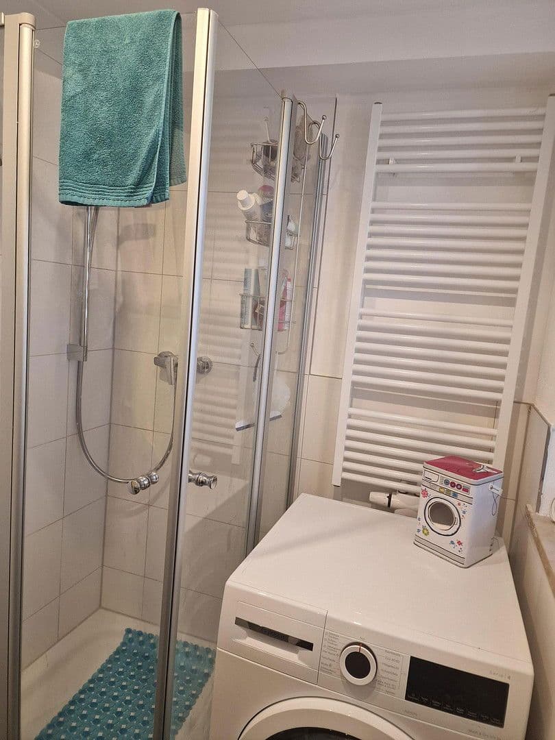 Pronájem bytu 2+kk 61 m², Hofoldinger Straße 9, Sauerlach, Bavorsko Pronájem bytu 2+kk 61 m², Hofoldinger Straße 9, Sauerlach, Bavorsko