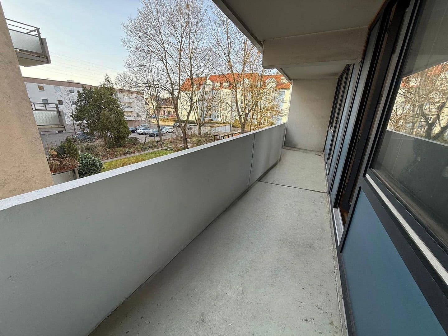 Pronájem bytu 2+1 66 m², Ludwigshafen, Porýní-Falc Pronájem bytu 2+1 66 m², Ludwigshafen, Porýní-Falc