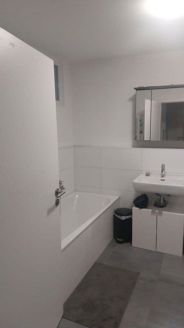 Pronájem bytu 2+1 71 m², Heinrich-Gerster-Str., Karlsdorf-Neuthard, Bádensko-Württembersko Pronájem bytu 2+1 71 m², Heinrich-Gerster-Str., Karlsdorf-Neuthard, Bádensko-Württembersko