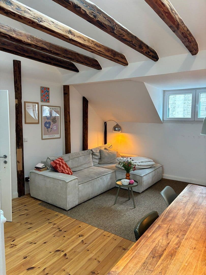 Pronájem bytu 3+1 77 m², Duisburg, Severní Porýní-Vestfálsko Pronájem bytu 3+1 77 m², Duisburg, Severní Porýní-Vestfálsko