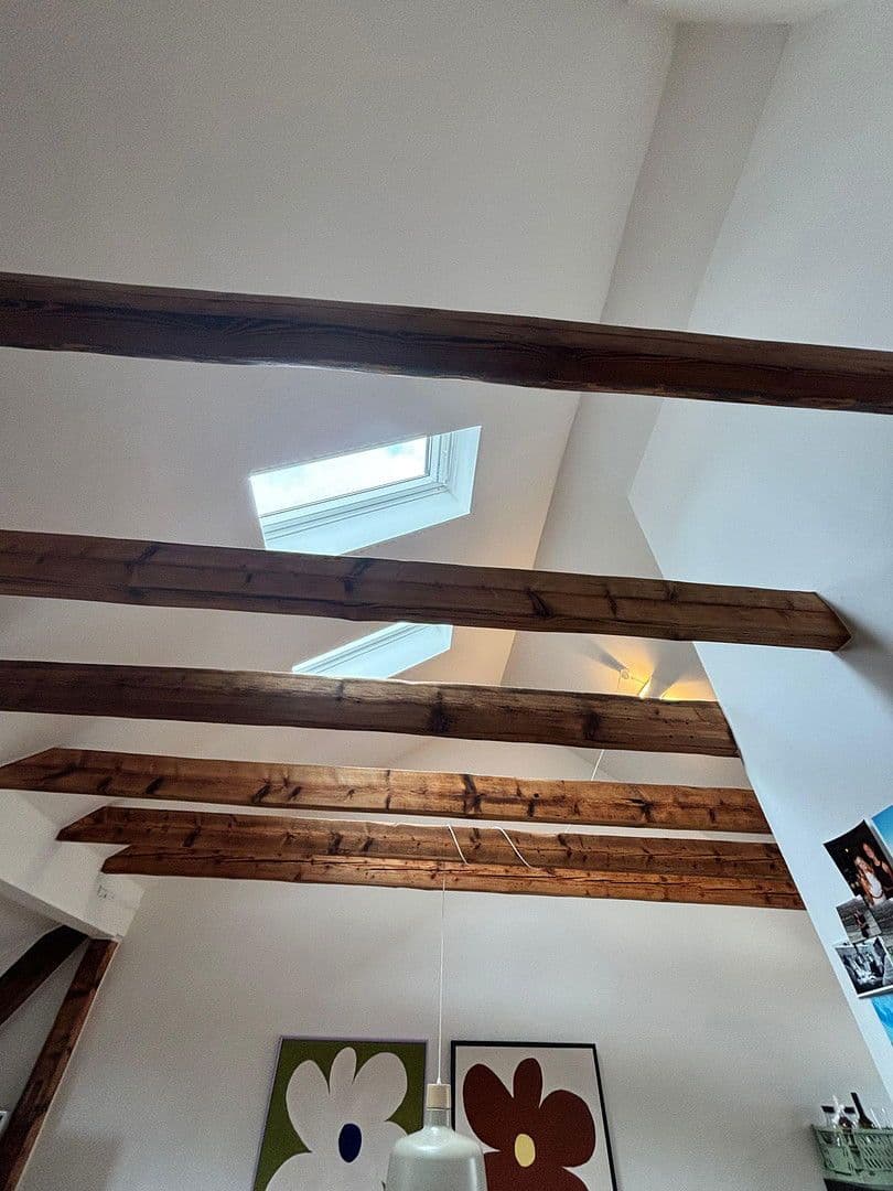 Pronájem bytu 3+1 77 m², Duisburg, Severní Porýní-Vestfálsko Pronájem bytu 3+1 77 m², Duisburg, Severní Porýní-Vestfálsko