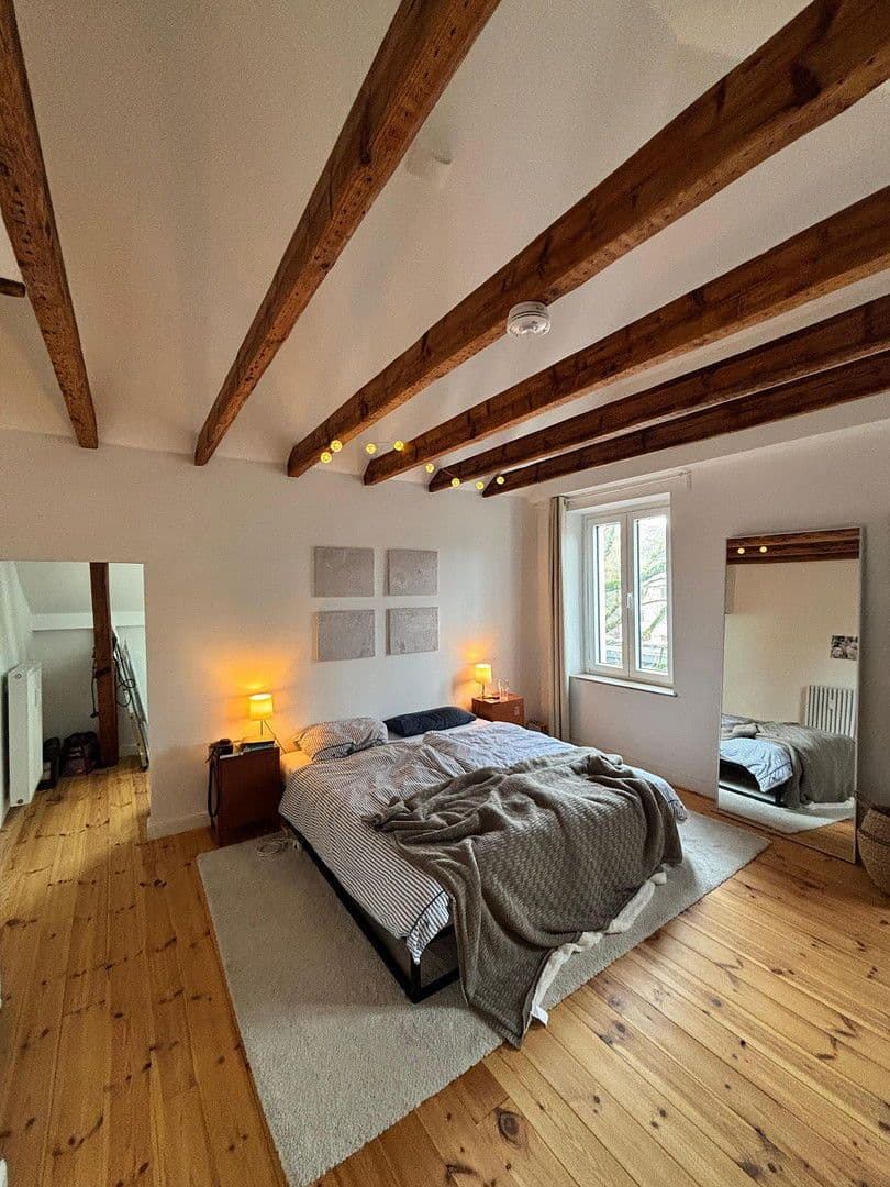 Pronájem bytu 3+1 77 m², Duisburg, Severní Porýní-Vestfálsko Pronájem bytu 3+1 77 m², Duisburg, Severní Porýní-Vestfálsko