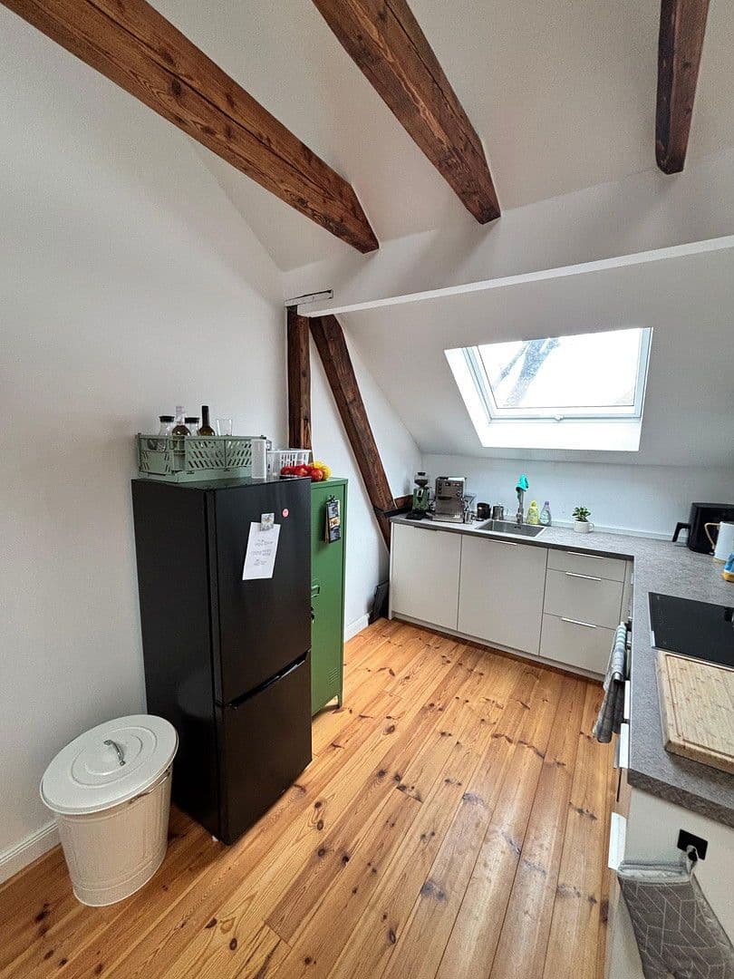 Pronájem bytu 3+1 77 m², Duisburg, Severní Porýní-Vestfálsko Pronájem bytu 3+1 77 m², Duisburg, Severní Porýní-Vestfálsko