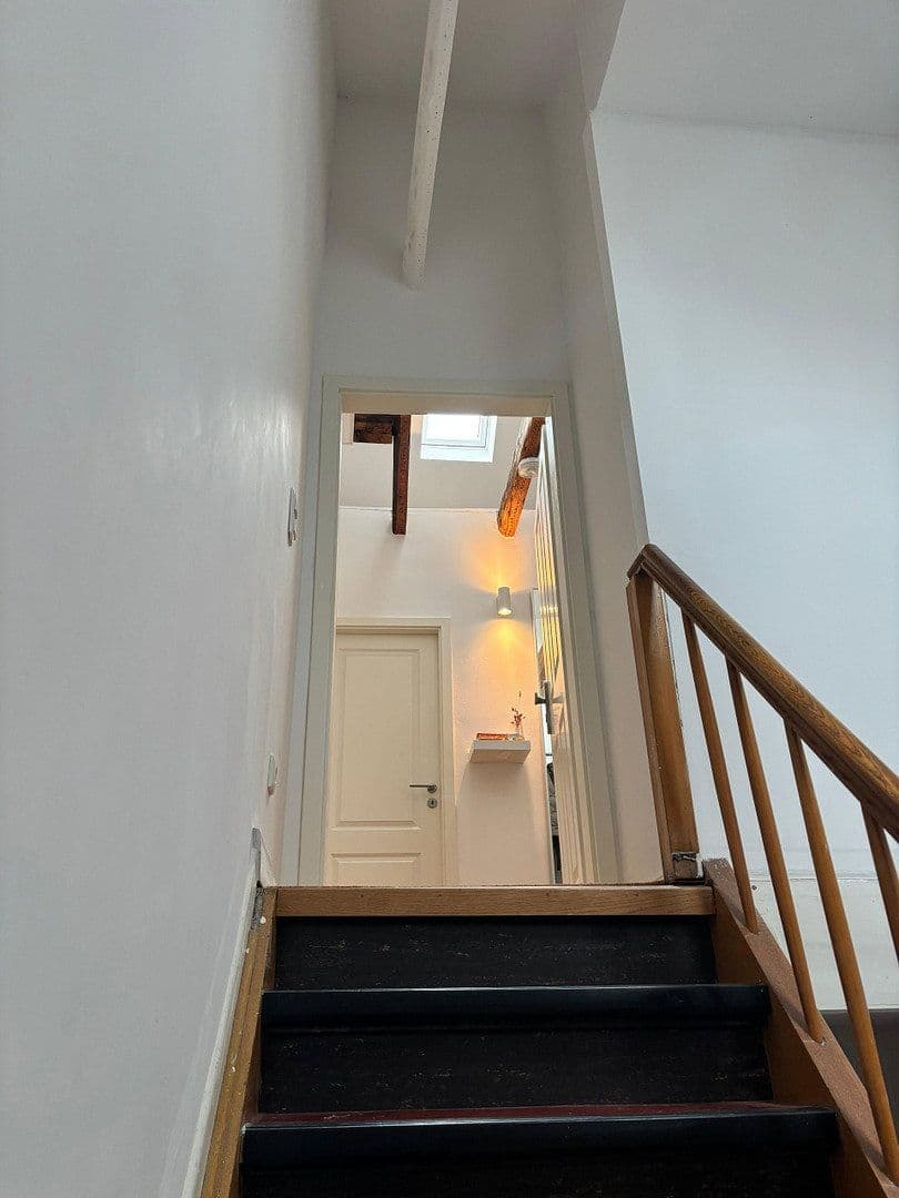 Pronájem bytu 3+1 77 m², Duisburg, Severní Porýní-Vestfálsko Pronájem bytu 3+1 77 m², Duisburg, Severní Porýní-Vestfálsko