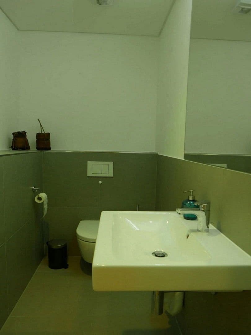 Pronájem bytu 2+1 72 m², Frankfurt am Main, Hessen Pronájem bytu 2+1 72 m², Frankfurt am Main, Hessen