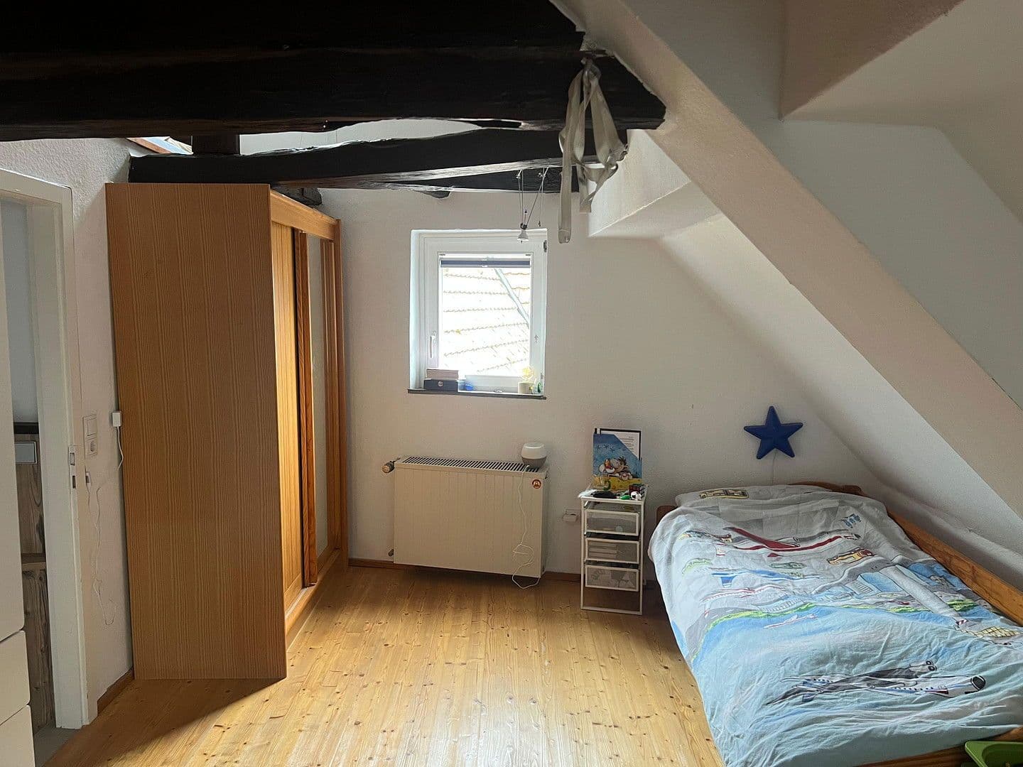 Pronájem domu 200 m², pozemek 150 m², Haupt Str, 22, Külsheim, Bádensko-Württembersko Pronájem domu 200 m², pozemek 150 m², Haupt Str, 22, Külsheim, Bádensko-Württembersko