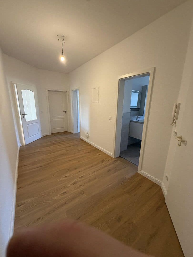 Prodej bytu 4+1 107 m², Sörgelstraße 4, Freital, Sasko Prodej bytu 4+1 107 m², Sörgelstraße 4, Freital, Sasko
