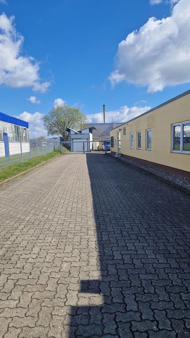 Pronájem nebytového prostoru 632 m², Rudolf-Diesel-Str. 11, Kaltenkirchen, Šlesvicko-Holštýnsko Pronájem nebytového prostoru 632 m², Rudolf-Diesel-Str. 11, Kaltenkirchen, Šlesvicko-Holštýnsko
