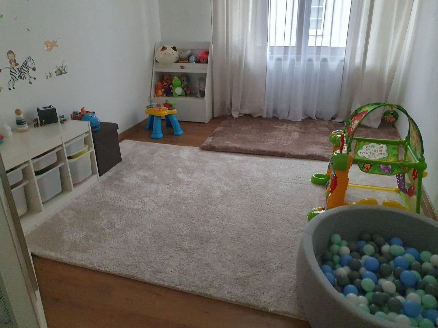 Pronájem bytu 3+kk 108 m², Heddesheim, Bádensko-Württembersko Pronájem bytu 3+kk 108 m², Heddesheim, Bádensko-Württembersko