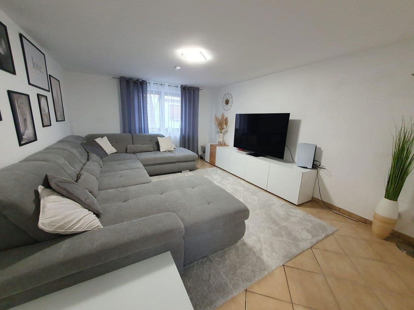 Pronájem bytu 3+kk 108 m², Heddesheim, Bádensko-Württembersko Pronájem bytu 3+kk 108 m², Heddesheim, Bádensko-Württembersko