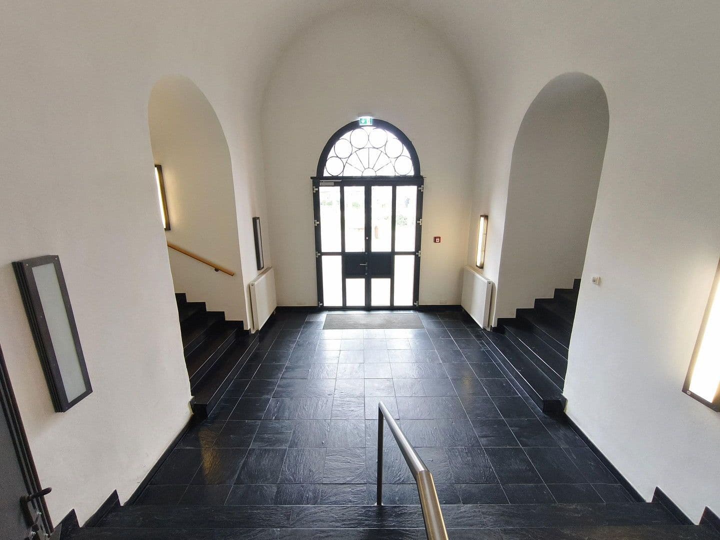 Prodej bytu 5+1 175 m², Mainz, Porýní-Falc Prodej bytu 5+1 175 m², Mainz, Porýní-Falc