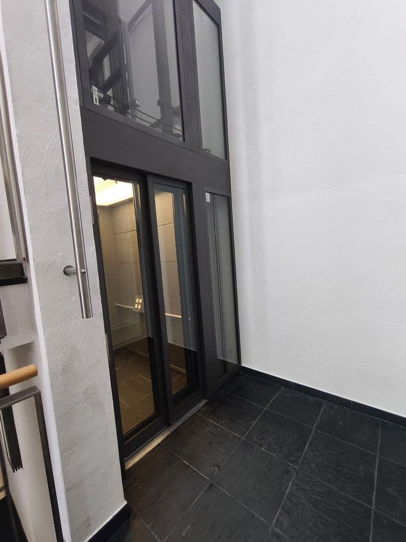 Prodej bytu 5+1 175 m², Mainz, Porýní-Falc Prodej bytu 5+1 175 m², Mainz, Porýní-Falc