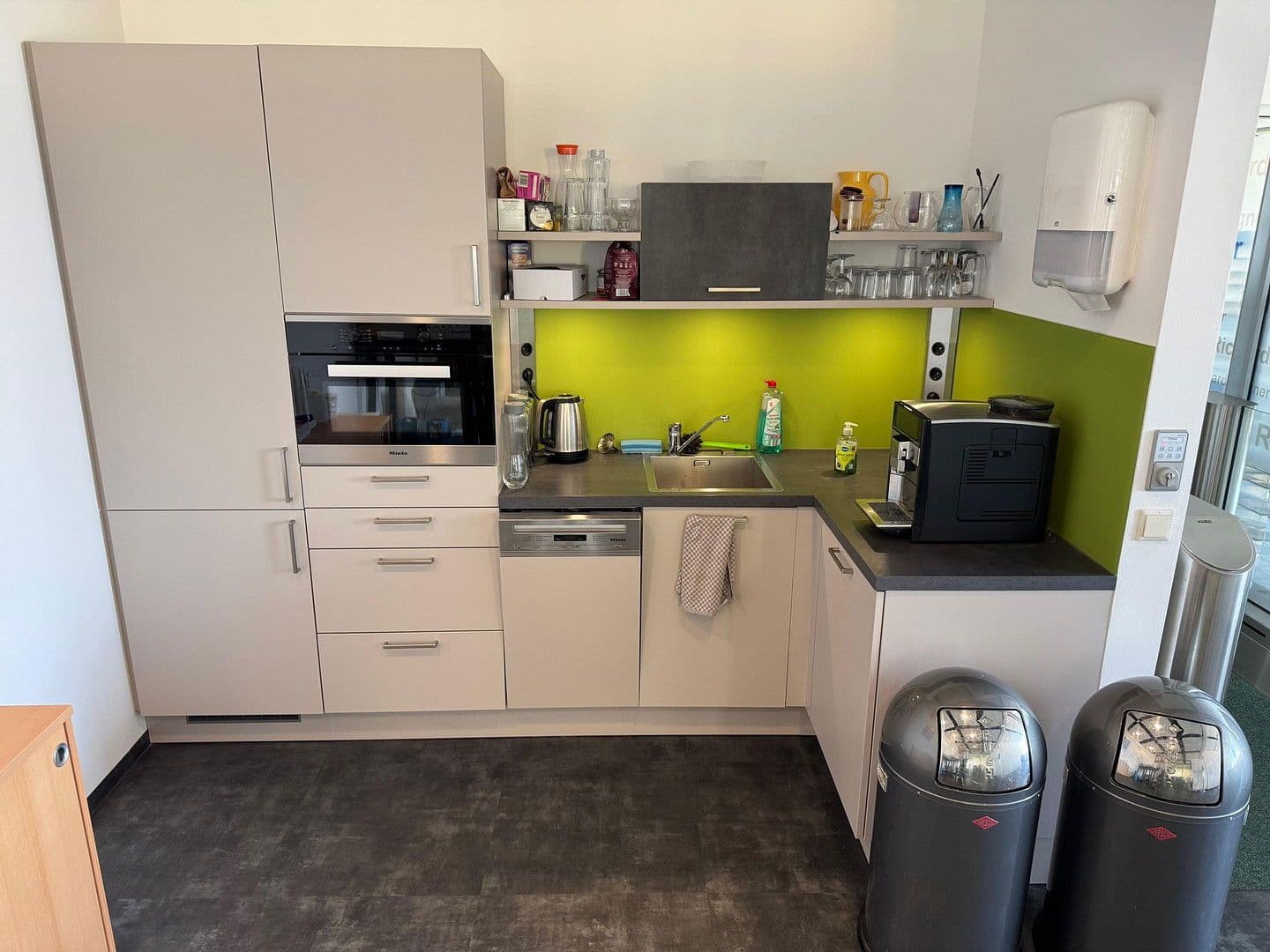 Pronájem kanceláře 564 m², Georg-Schumann-Str. 294, Leipzig, Sasko Pronájem kanceláře 564 m², Georg-Schumann-Str. 294, Leipzig, Sasko