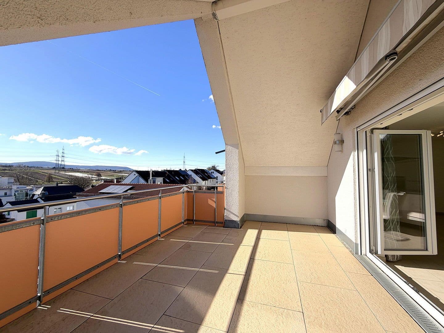 Prodej bytu 3+kk 98 m², Weinstadt, Bádensko-Württembersko Prodej bytu 3+kk 98 m², Weinstadt, Bádensko-Württembersko