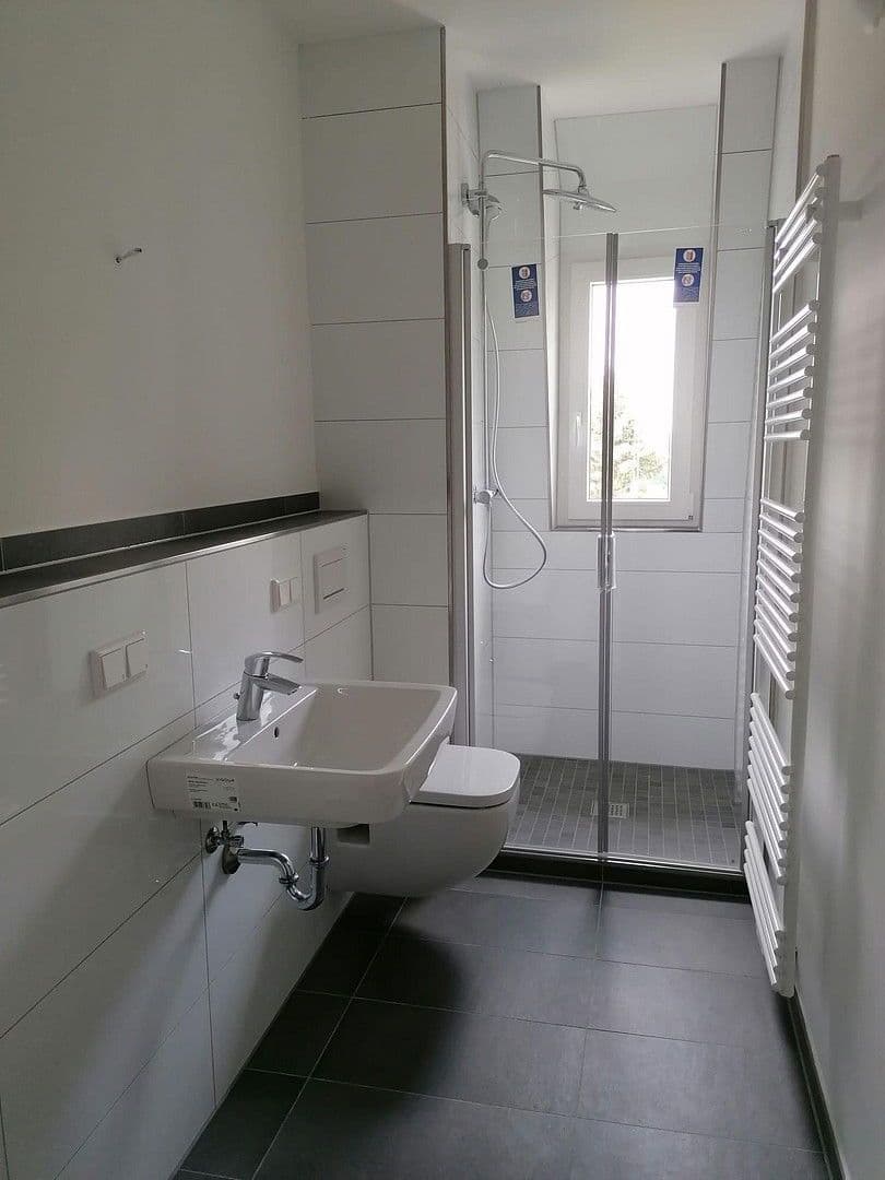 Pronájem bytu 3+1 93 m², Essen, Severní Porýní-Vestfálsko Pronájem bytu 3+1 93 m², Essen, Severní Porýní-Vestfálsko