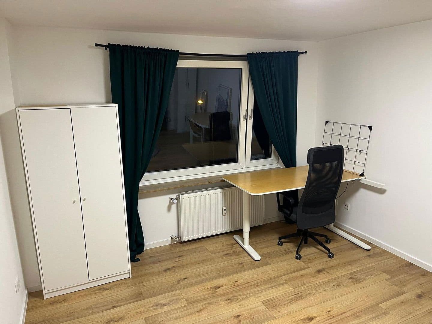 Pronájem bytu 1+1 25 m², Erlangen, Bavorsko Pronájem bytu 1+1 25 m², Erlangen, Bavorsko