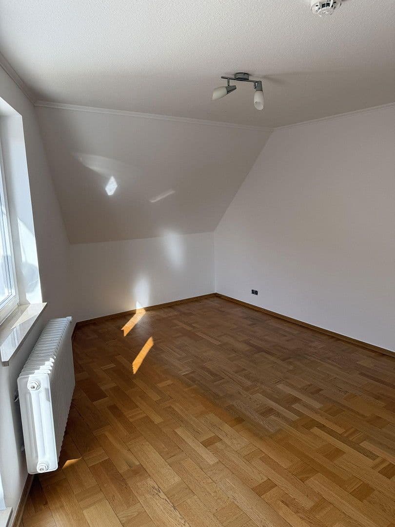 Pronájem bytu 3+1 94 m², Oldenburg in Holstein, Šlesvicko-Holštýnsko Pronájem bytu 3+1 94 m², Oldenburg in Holstein, Šlesvicko-Holštýnsko