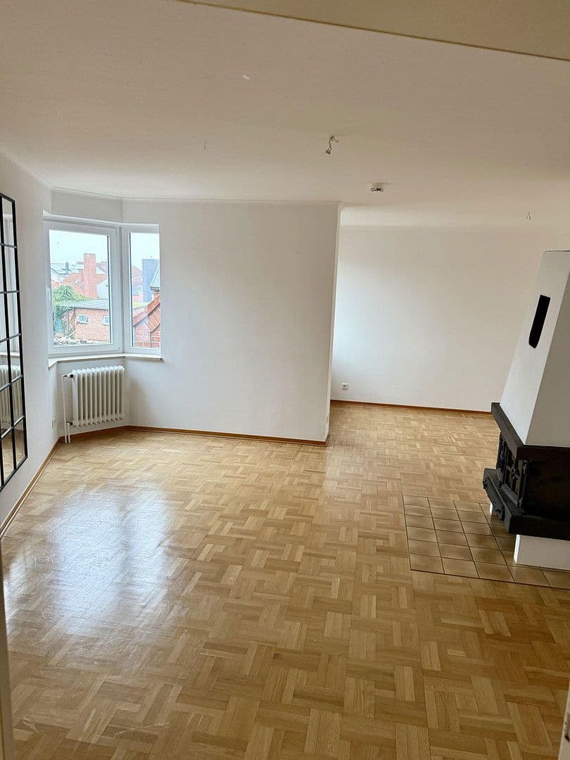 Pronájem bytu 3+1 94 m², Oldenburg in Holstein, Šlesvicko-Holštýnsko Pronájem bytu 3+1 94 m², Oldenburg in Holstein, Šlesvicko-Holštýnsko