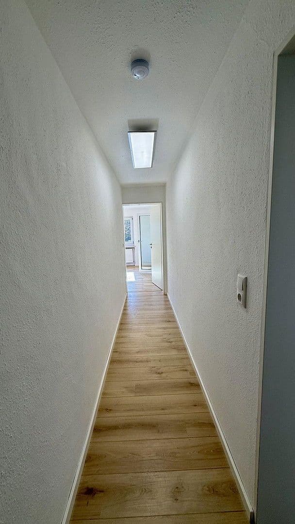 Pronájem bytu 2+1 56 m², Donaustauf, Bavorsko Pronájem bytu 2+1 56 m², Donaustauf, Bavorsko