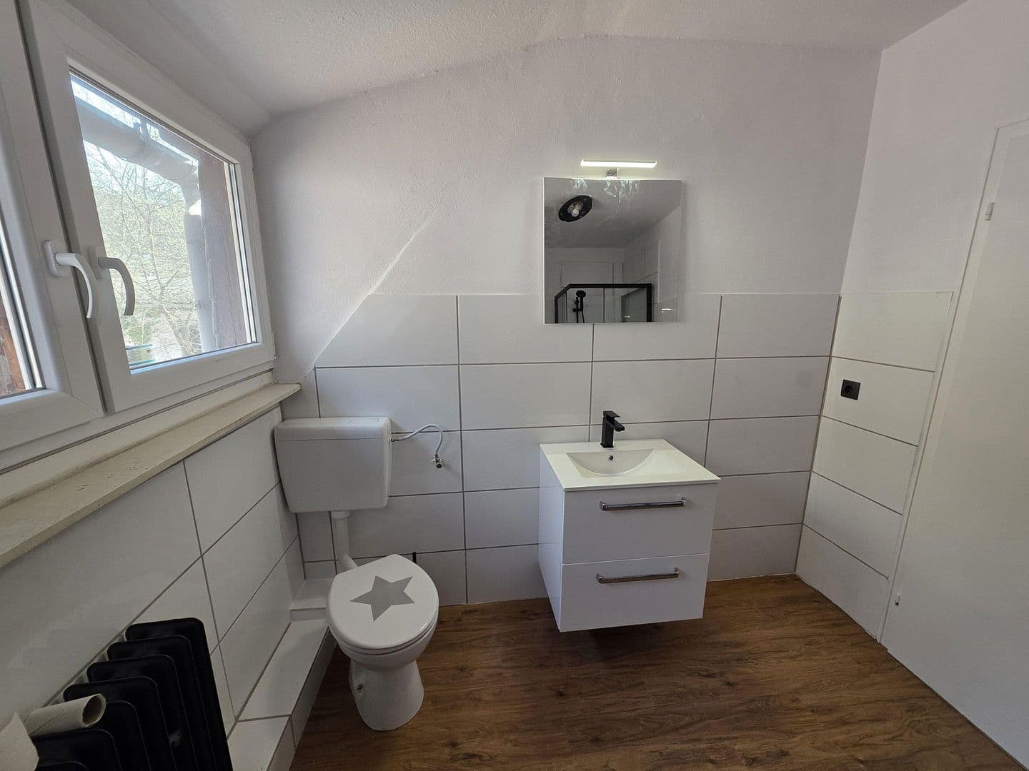 Pronájem bytu 4+1 115 m², Hauptstraße 19, Bruchweiler-Bärenbach, Porýní-Falc Pronájem bytu 4+1 115 m², Hauptstraße 19, Bruchweiler-Bärenbach, Porýní-Falc