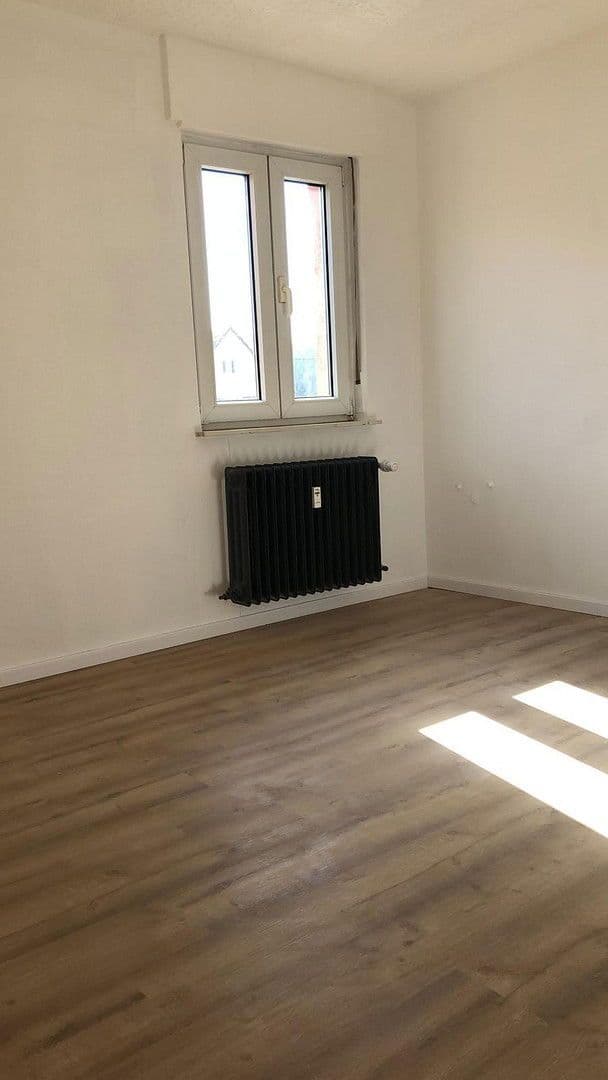 Pronájem bytu 4+1 115 m², Hauptstraße 19, Bruchweiler-Bärenbach, Porýní-Falc Pronájem bytu 4+1 115 m², Hauptstraße 19, Bruchweiler-Bärenbach, Porýní-Falc