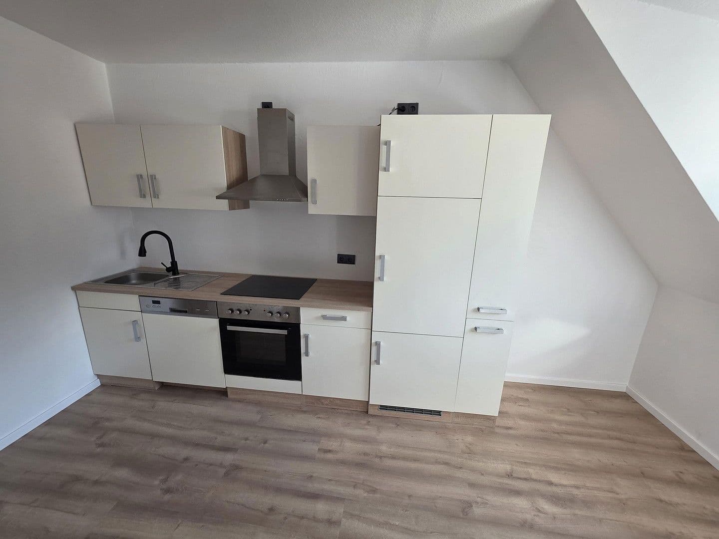 Pronájem bytu 4+1 115 m², Hauptstraße 19, Bruchweiler-Bärenbach, Porýní-Falc Pronájem bytu 4+1 115 m², Hauptstraße 19, Bruchweiler-Bärenbach, Porýní-Falc