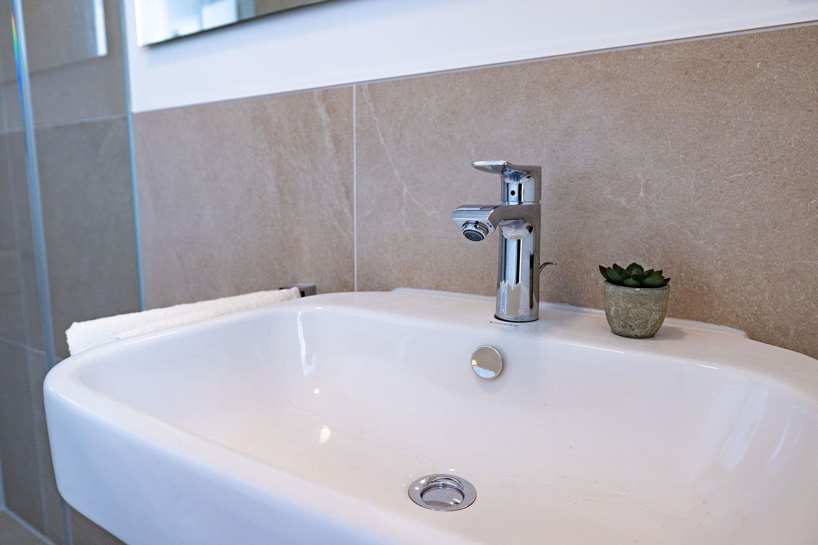 Pronájem bytu 2+1 45 m², Steinbühler Straße 4-6, Nürnberg, Bavorsko Pronájem bytu 2+1 45 m², Steinbühler Straße 4-6, Nürnberg, Bavorsko