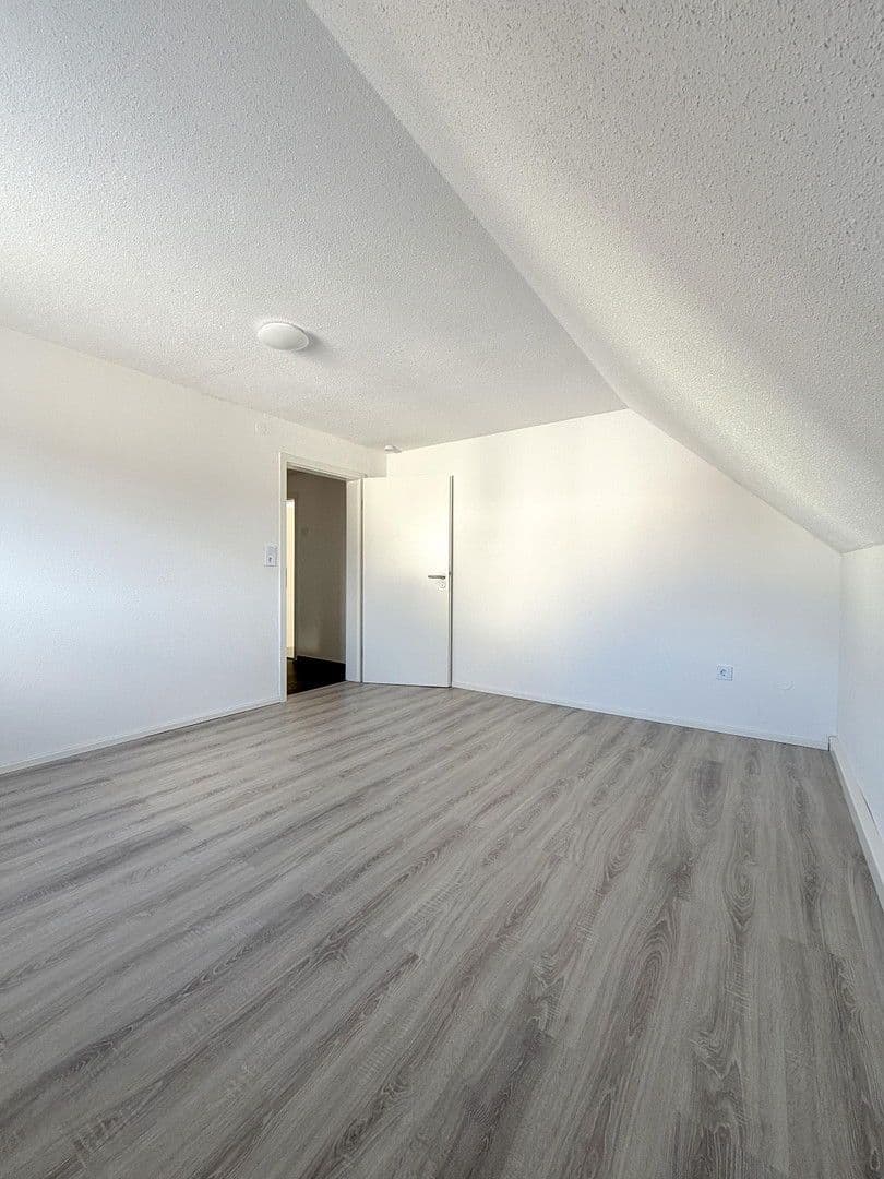 Prodej domu 138 m², pozemek 1.198 m², Beratzhausen, Bavorsko Prodej domu 138 m², pozemek 1.198 m², Beratzhausen, Bavorsko