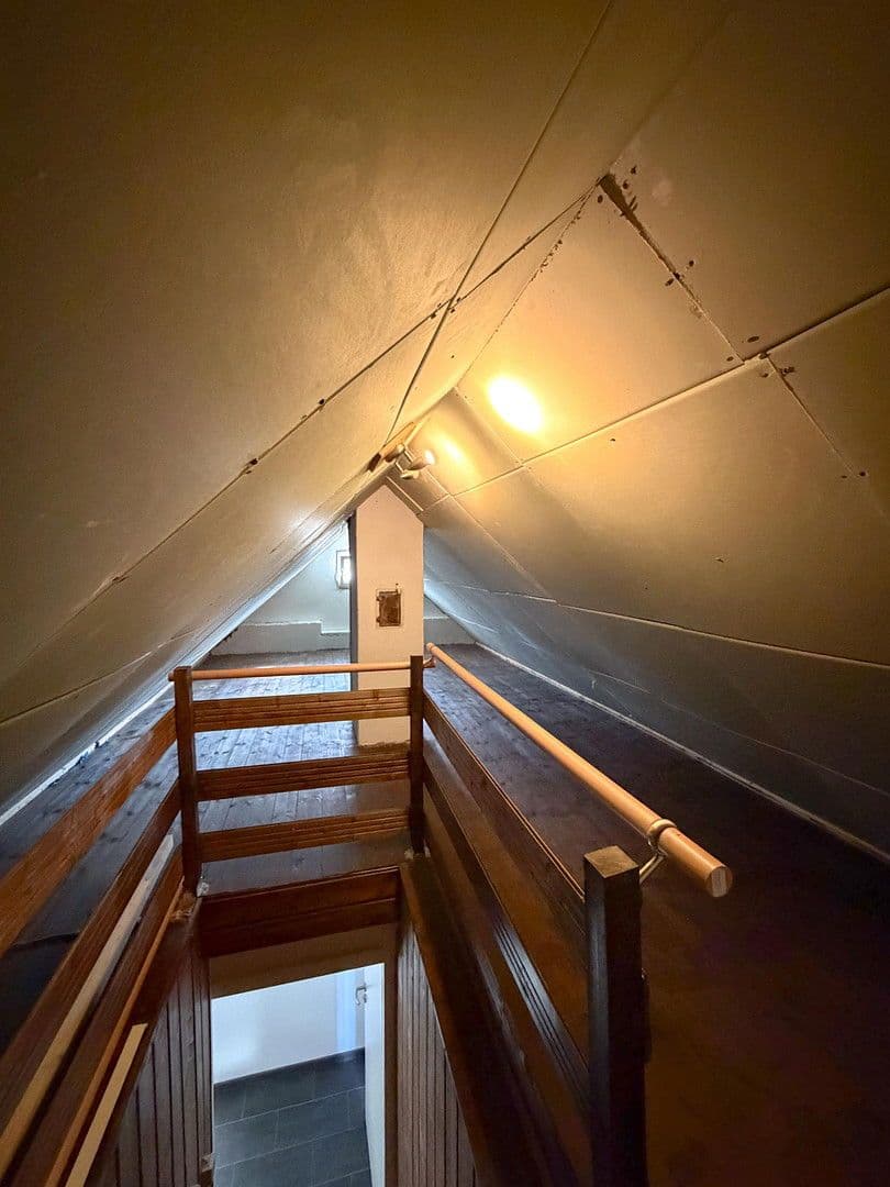 Prodej domu 138 m², pozemek 1.198 m², Beratzhausen, Bavorsko Prodej domu 138 m², pozemek 1.198 m², Beratzhausen, Bavorsko