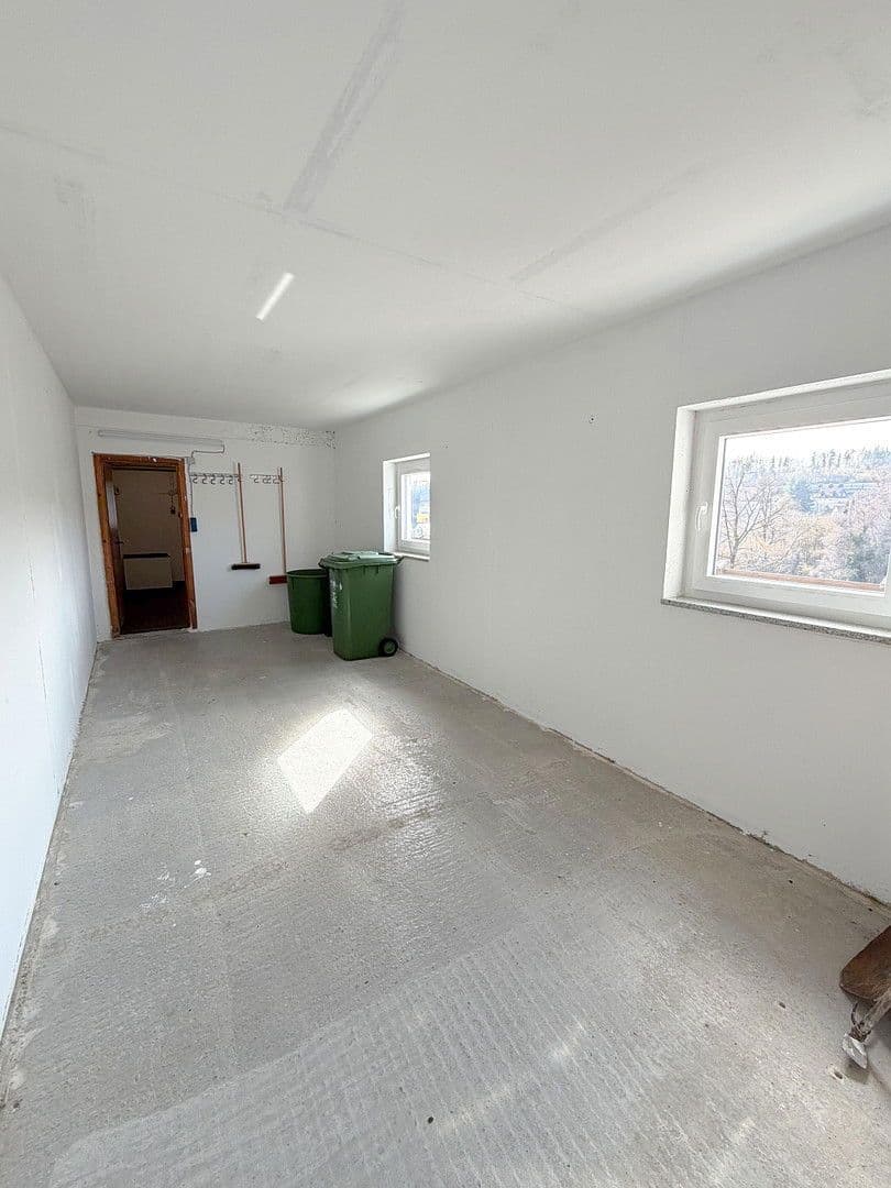 Prodej domu 138 m², pozemek 1.198 m², Beratzhausen, Bavorsko Prodej domu 138 m², pozemek 1.198 m², Beratzhausen, Bavorsko