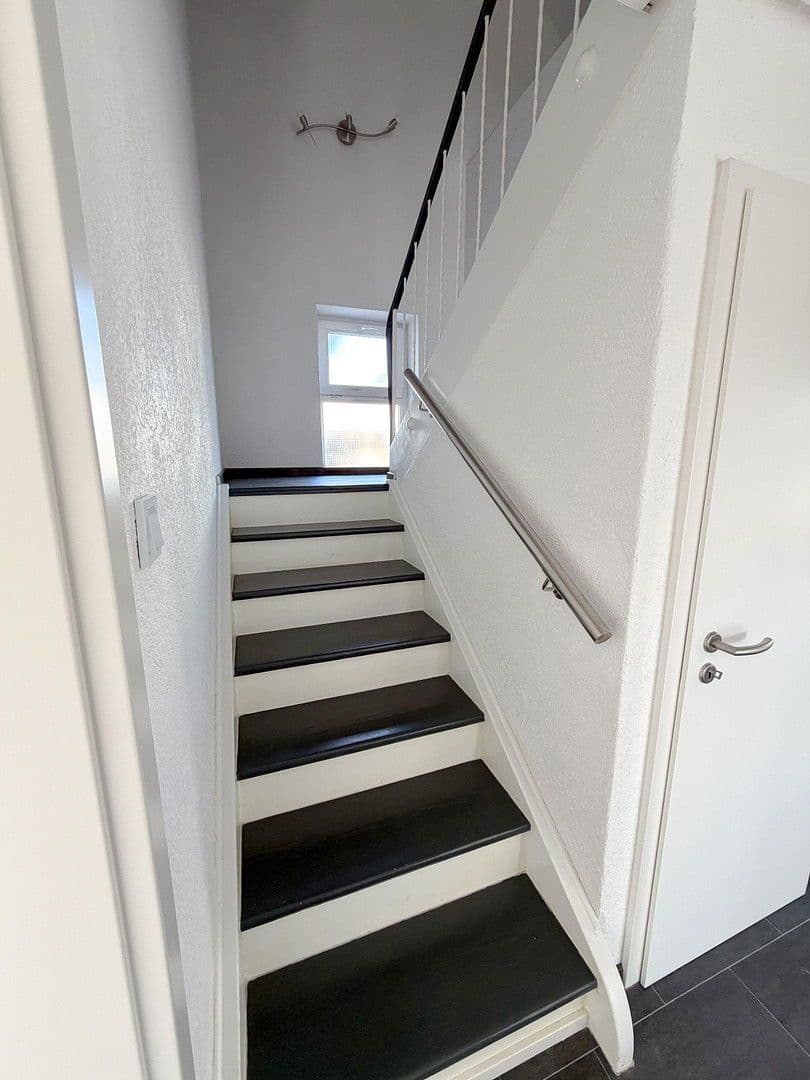 Prodej domu 138 m², pozemek 1.198 m², Beratzhausen, Bavorsko Prodej domu 138 m², pozemek 1.198 m², Beratzhausen, Bavorsko