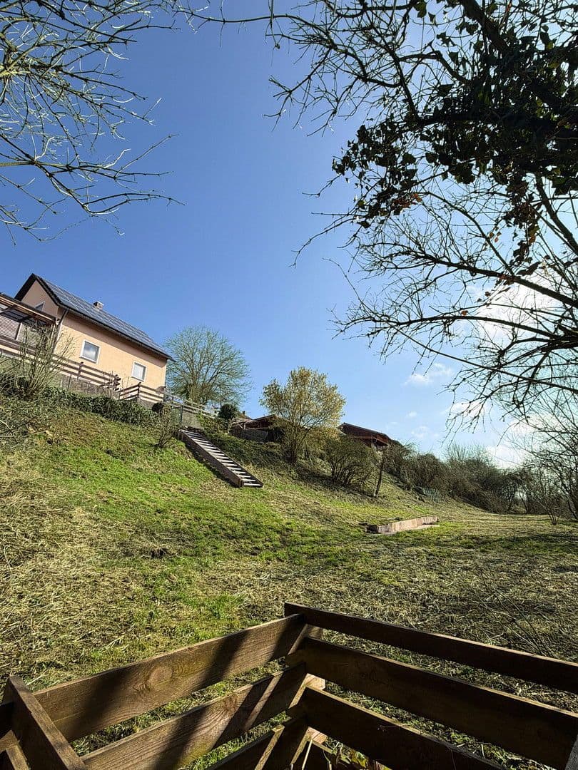 Prodej domu 138 m², pozemek 1.198 m², Beratzhausen, Bavorsko Prodej domu 138 m², pozemek 1.198 m², Beratzhausen, Bavorsko